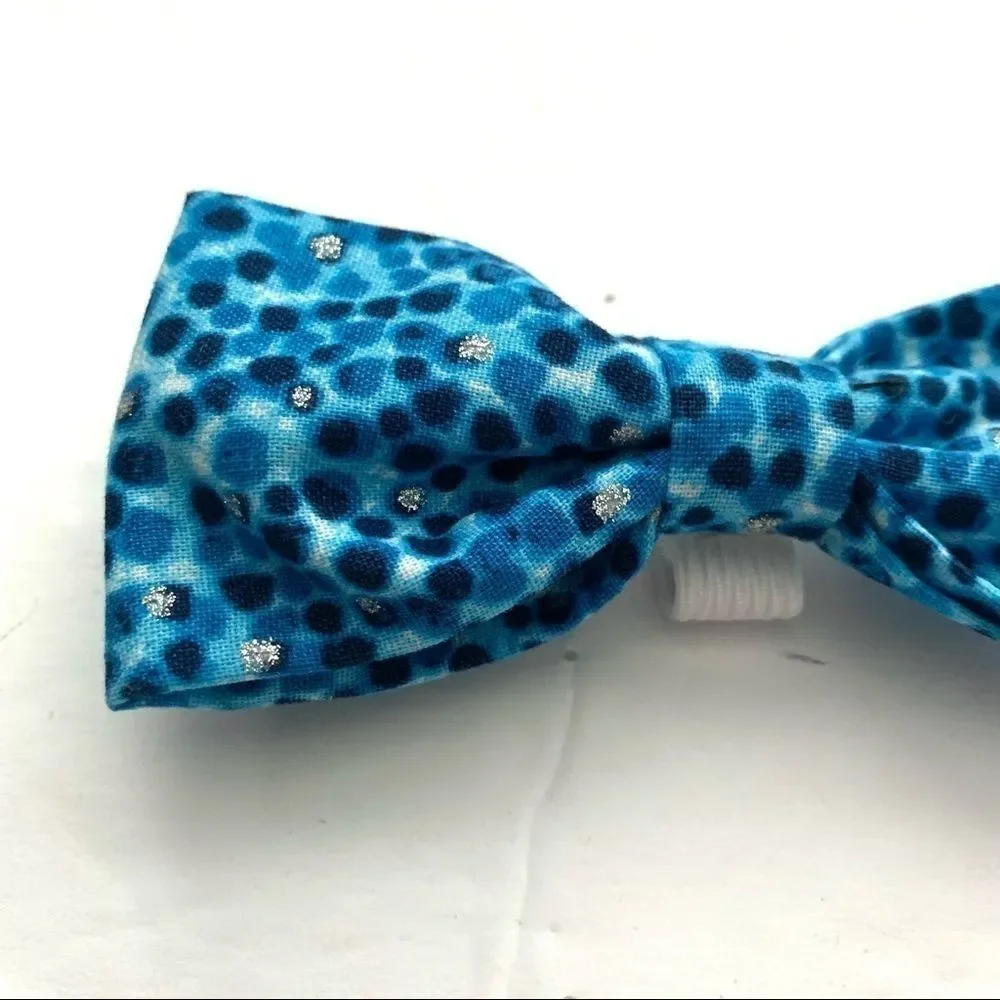 New Handmade 1 Dog Bow for Collar Blue & Silver Polka Dot 4 x 2 inches
